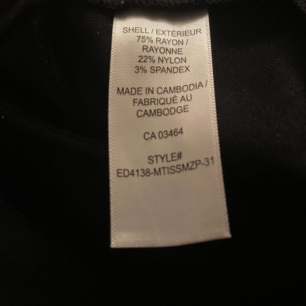 Ricki's Microtwill Slim Leg Black Pants Size 10 - Picture 7 of 11